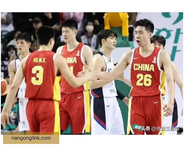 中国男篮战胜韩国队晋级亚锦赛四强展现出强大实力 中国男篮战胜韩国队晋级亚锦赛四强展现出强大实力